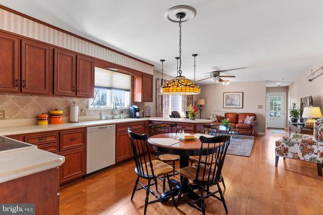 1026 PIMA CIRCLE, Mechanicsburg, PA 17055