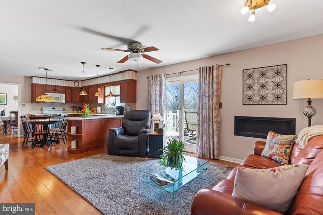 1026 PIMA CIRCLE, Mechanicsburg, PA 17055