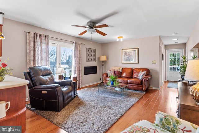 1026 PIMA CIRCLE, Mechanicsburg, PA 17055