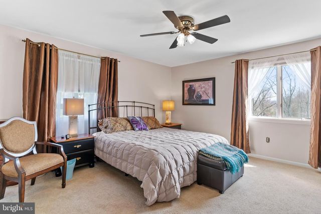1026 PIMA CIRCLE, Mechanicsburg, PA 17055