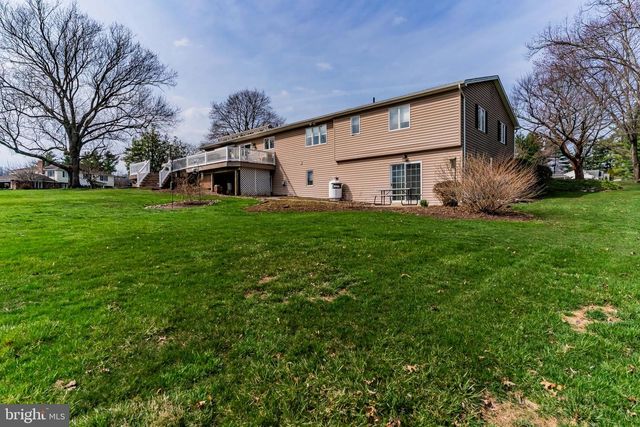 1026 PIMA CIRCLE, Mechanicsburg, PA 17055