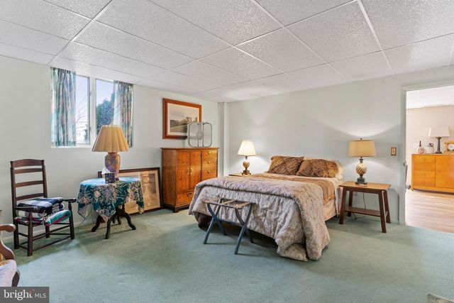 1026 PIMA CIRCLE, Mechanicsburg, PA 17055