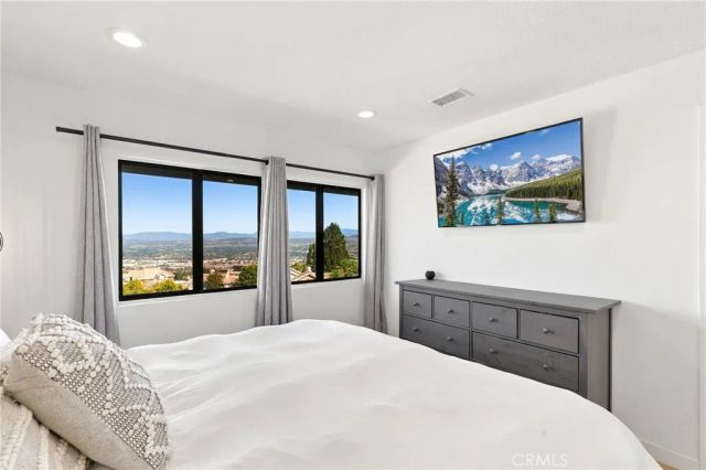 6203 East Twin Peak Circle, Anaheim, CA 92807
