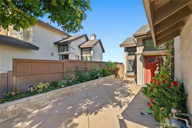 6203 East Twin Peak Circle, Anaheim, CA 92807