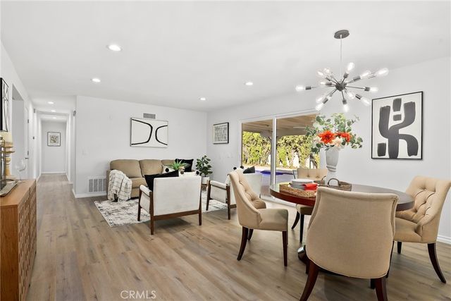 10000 Amestoy Avenue, Northridge, CA 91325