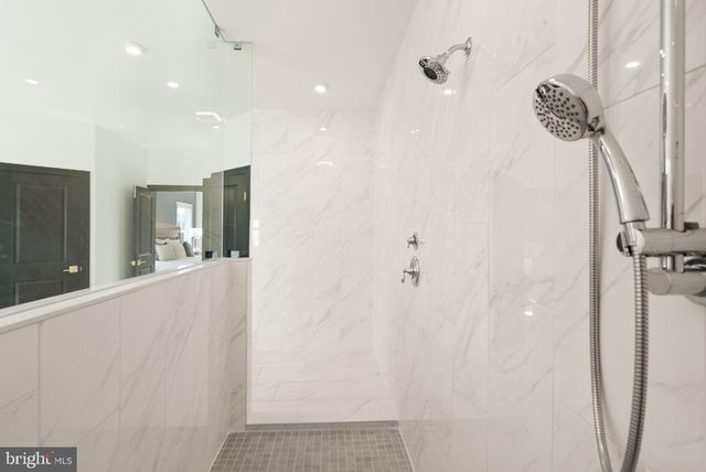 40930 WHITE CLOVER LN, Aldie, VA 20105