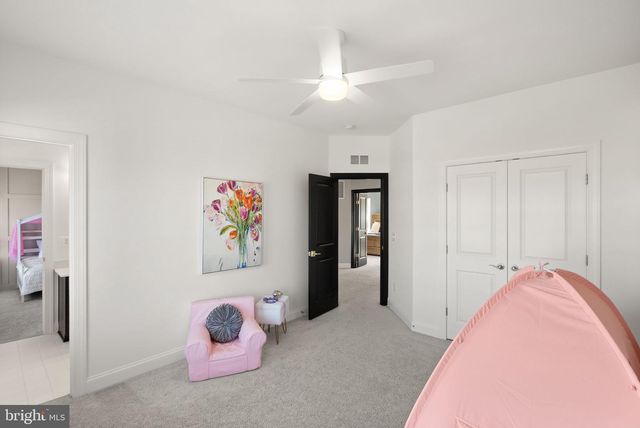 40930 WHITE CLOVER LN, Aldie, VA 20105