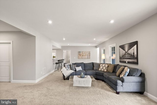 40930 WHITE CLOVER LN, Aldie, VA 20105