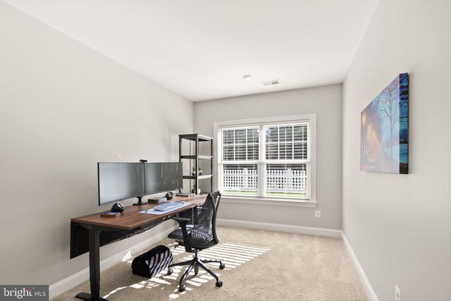 40930 WHITE CLOVER LN, Aldie, VA 20105