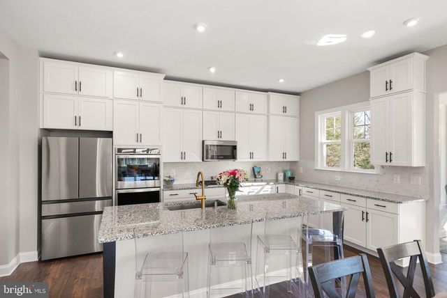 40930 WHITE CLOVER LN, Aldie, VA 20105