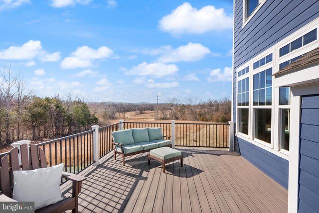 40930 WHITE CLOVER LN, Aldie, VA 20105