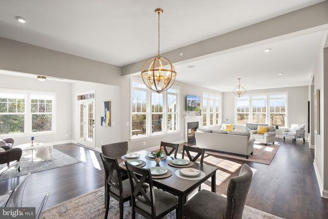 40930 WHITE CLOVER LN, Aldie, VA 20105