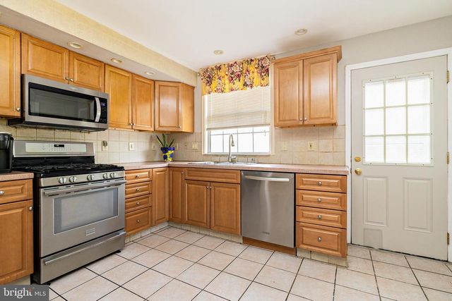 1509 PLEASANT DR, Cherry Hill, NJ 08003