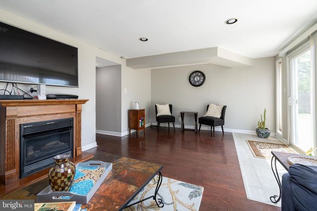 1509 PLEASANT DR, Cherry Hill, NJ 08003