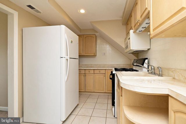 1509 PLEASANT DR, Cherry Hill, NJ 08003