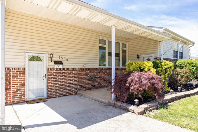 1509 PLEASANT DR, Cherry Hill, NJ 08003