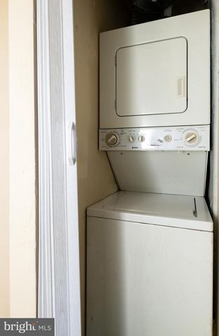 1509 PLEASANT DR, Cherry Hill, NJ 08003