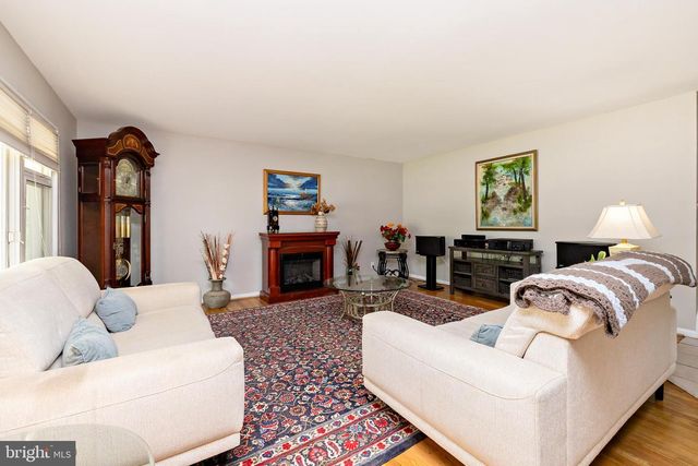 1509 PLEASANT DR, Cherry Hill, NJ 08003