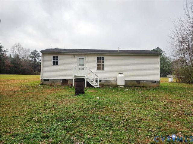 331 Stoney Point Rd, Cumberland, VA 23040