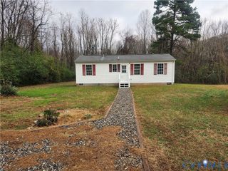 331 Stoney Point Rd, Cumberland, VA 23040