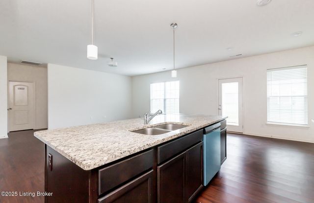 11512 Caswell Springs Way, Louisville, KY 40291