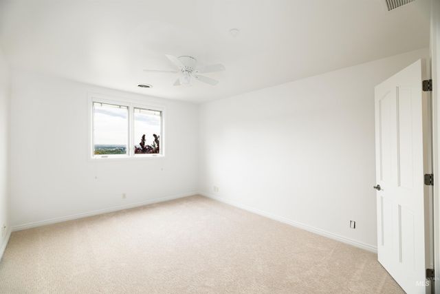 3757 W Quail Hollow Ct, Boise, ID 83703