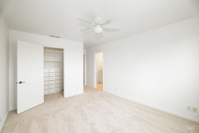 3757 W Quail Hollow Ct, Boise, ID 83703