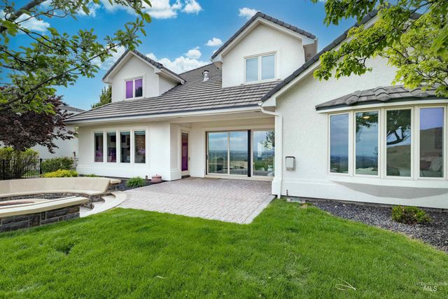 3757 W Quail Hollow Ct, Boise, ID 83703