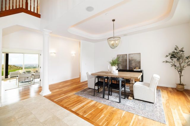 3757 W Quail Hollow Ct, Boise, ID 83703