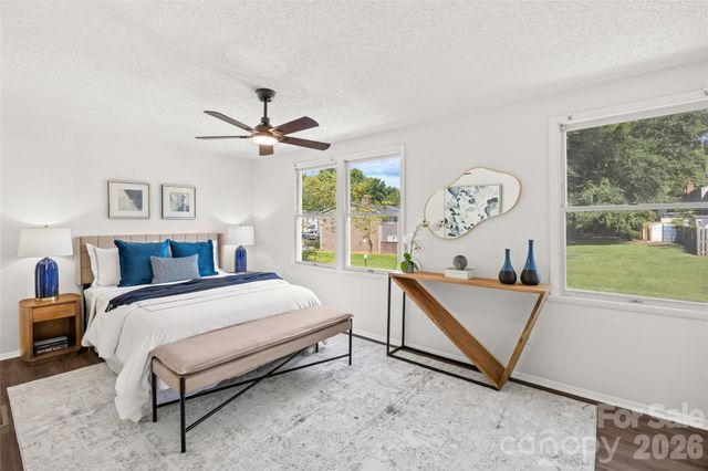8254 Knights Bridge Road, Charlotte, NC 28210