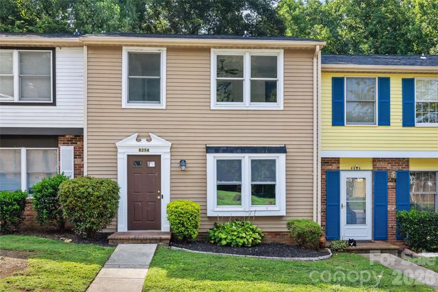 8254 Knights Bridge Road, Charlotte, NC 28210
