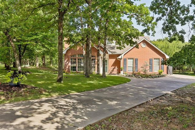 13849 Twin Ridge Road, Edmond, OK 73034