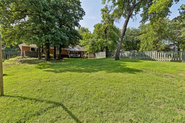 13849 Twin Ridge Road, Edmond, OK 73034