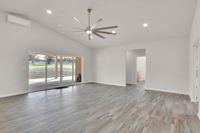 4326 Oak Creek Dr., Loma Rica, CA 95901