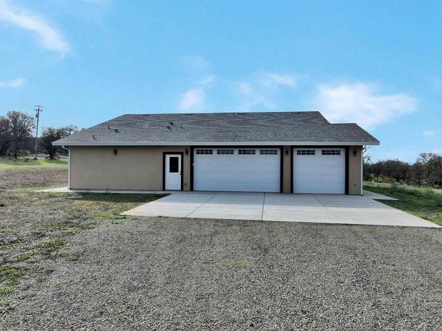 4326 Oak Creek Dr., Loma Rica, CA 95901