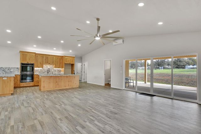 4326 Oak Creek Dr., Loma Rica, CA 95901