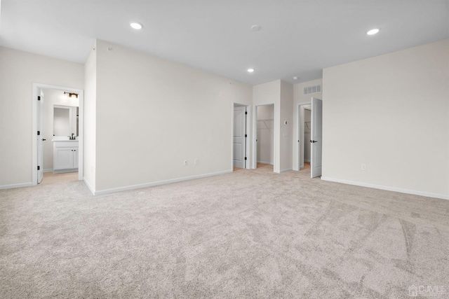 204 Lyla Lane, New Brunswick, NJ 08901