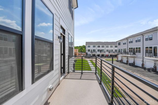 204 Lyla Lane, New Brunswick, NJ 08901