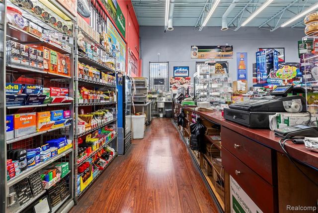 7512 9 Mile, Macomb, MI 48091