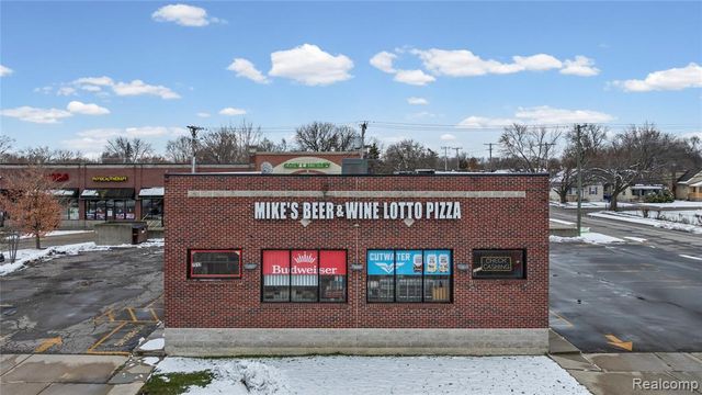 7512 9 Mile, Macomb, MI 48091