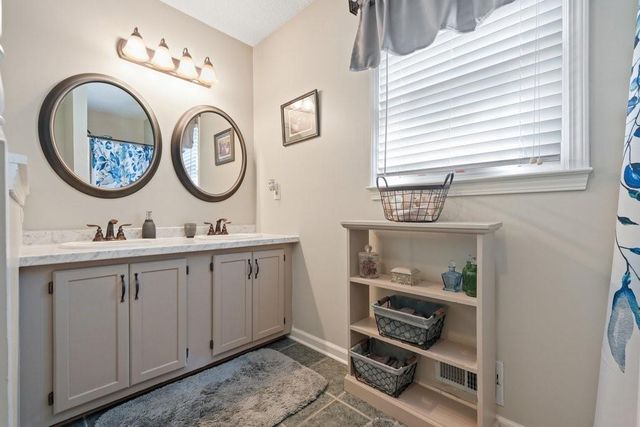 425 Kings Walk, Douglasville, GA 30134