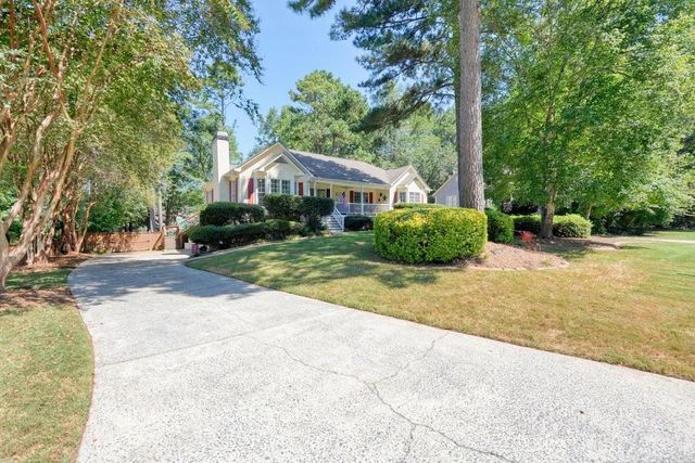 425 Kings Walk, Douglasville, GA 30134