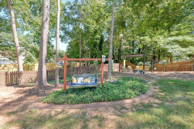 425 Kings Walk, Douglasville, GA 30134