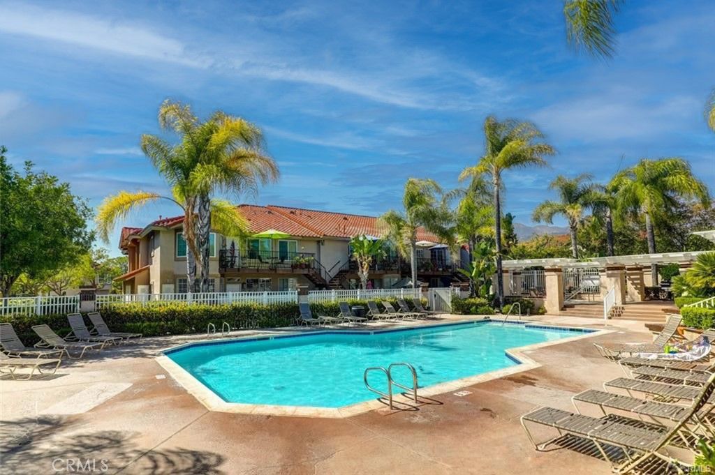 28 Blue Oak 96, Rancho Santa Margarita, CA 92688 — photo 3