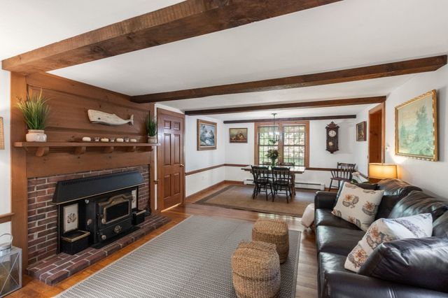 254 Church Street, Duxbury, MA 02332