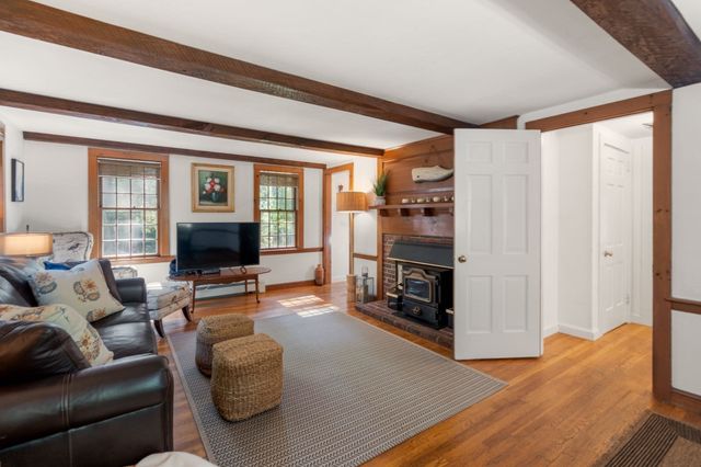 254 Church Street, Duxbury, MA 02332