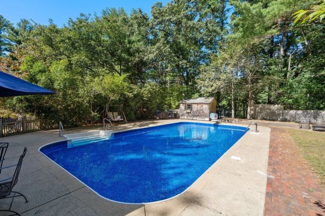 254 Church Street, Duxbury, MA 02332