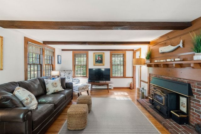 254 Church Street, Duxbury, MA 02332