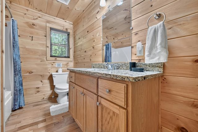 203 Buck Creek Trail, Epworth, GA 30541