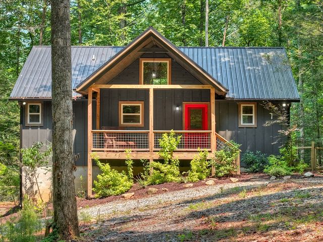 203 Buck Creek Trail, Epworth, GA 30541